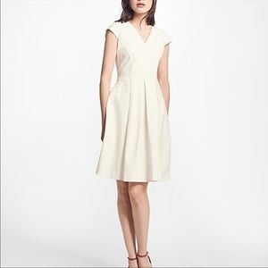 Brooks Brothers pleated dress size 2!